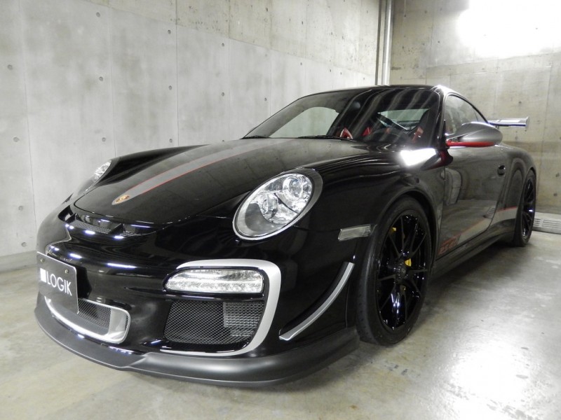 眠る至極のマニュアル車 -PORSCHE GT3 RS 4.0-