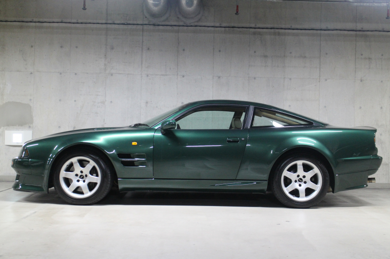 ＳＡＸＳＯＮ　１／４３　アストン・マーティン　ヴァンテージ　Ｖ５５０　１９９３年