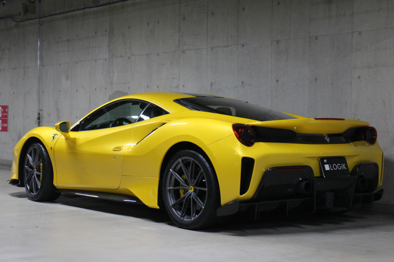 上品な yns91様:ym アルピナ、フェラーリ 488 pista ピスタ ミニカー